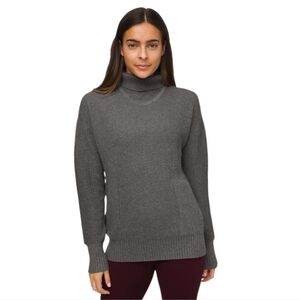 Lululemon Medium Grey Cozy Calling Turtleneck Sweater Size L